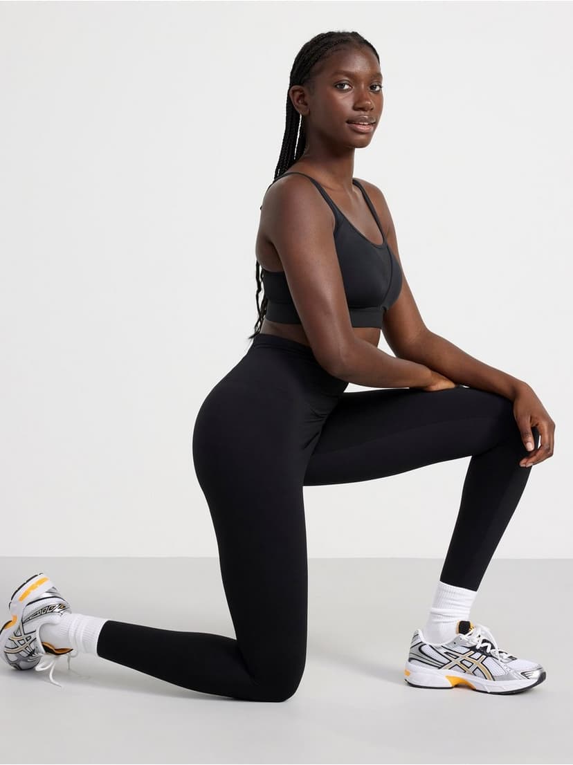 Les vêtements de sport pour femme : confort et style au rendez-vous